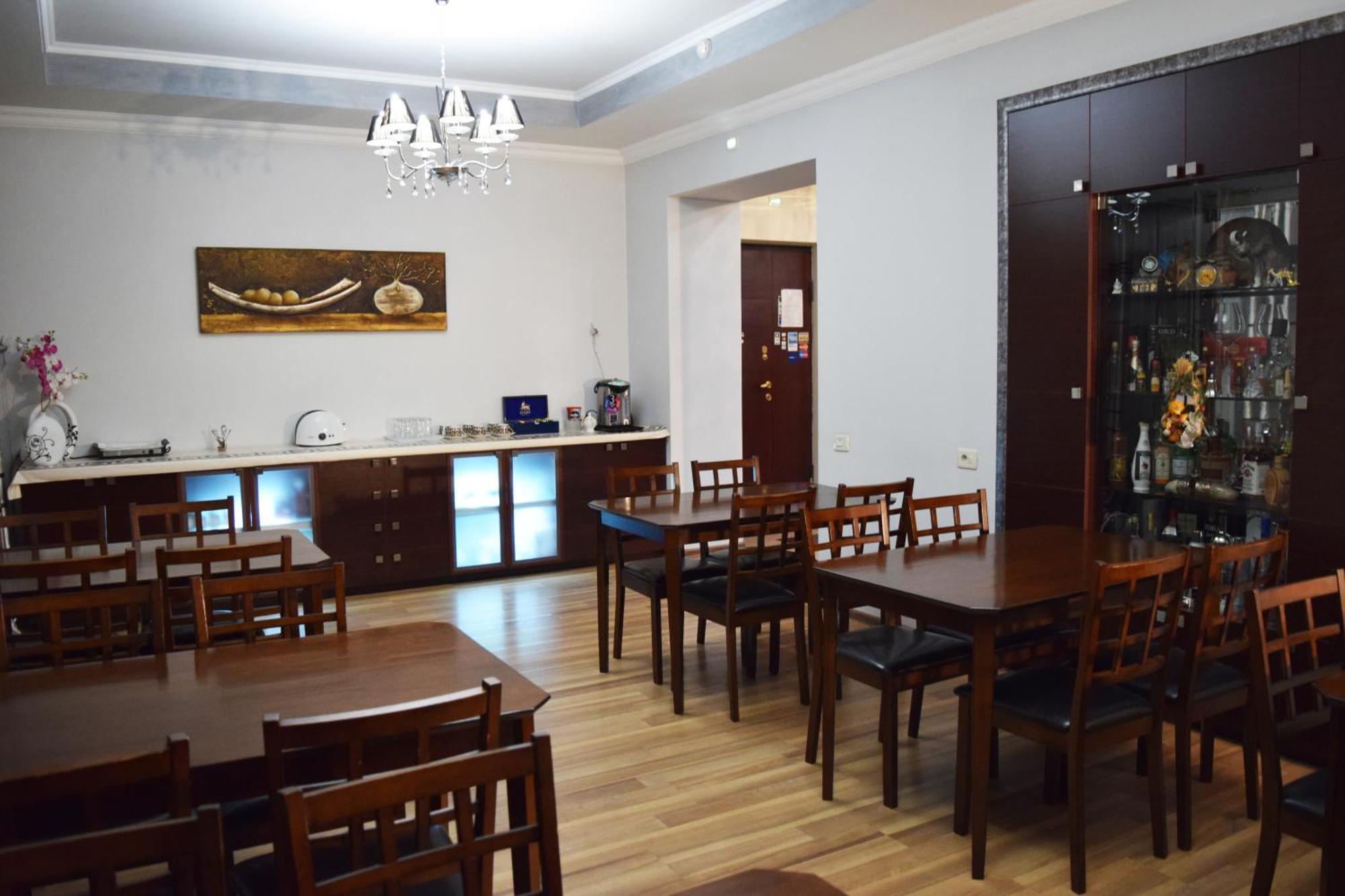Hotel Grig Yerevan Bagian luar foto